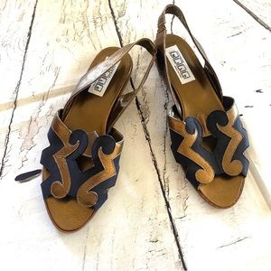 Nilo Gold and Black Sandals